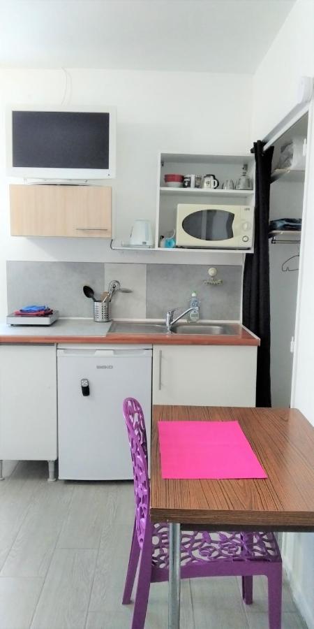 קולומייר Chambre 1 Personne Et Studio 1 Personne Avec Entree Libre Et Salle De Bain Privee מראה חיצוני תמונה