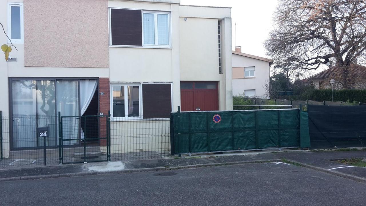 קולומייר Chambre 1 Personne Et Studio 1 Personne Avec Entree Libre Et Salle De Bain Privee מראה חיצוני תמונה